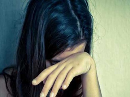 Karnataka Girl Rape sexually abuses niece tuition classes Nanjangud Town police station POCSO | Karnataka Girl Rape: भतीजी का किया बलात्कार, आरोपी ट्यूशन क्लास छोड़ने के बहाने ले गया था
