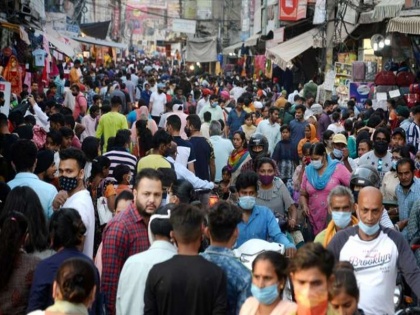 Coronavirus cases in India April 14 Highlights Massive jump of 17,282 cases in Delhi announces curfew in cities | डरा रहा है कोरोना वायरस का भयंकर रूप, देश में 2 लाख के पार हुए नए मामले, पिछले 24 घंटों में 1,038 लोगों की मौत