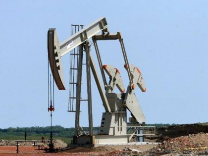 Iran Vs USA: 4.5% jump in crude oil price, India will be affected completely | Iran Attacks: कच्चे तेल की कीमत में 4.5 फीसदी उछाल, भारत पर पड़ेगा बुरा असर