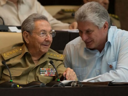 End of an era in Cuba, Castro handed power to Diaz-Canal | क्यूबा में एक युग का अंत, कास्त्रो ने डियाज-कैनल को सत्ता सौंपी