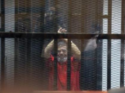 Mohammed Morsi sentenced to 3 years imprisonment for contempt of court | अदालत की अवमानना के लिए मुर्सी को 3 साल का कारावास Mohammed Morsi sentenced to 3 years imprisonment for contempt of court | अदालत की अवमानना के लिए मुर्सी को 3 साल का कारावास