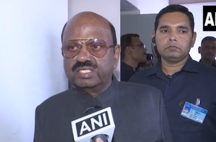 Bengal Governor Reacts To Sex Harassment Allegations | बंगाल के राज्यपाल ने यौन उत्पीड़न के आरोपों पर दी प्रतिक्रिया, कहा- "कोई मुझे बदनाम करके चाहता है चुनावी लाभ"