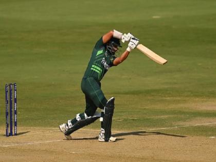 ICC Cricket World Cup 2023 Pakistan vs Netherlands gets 287 target from Pakistan | PAK vs NED: पाकिस्तान ने नीदरलैंड को दिया 287 रनों का लक्ष्य, बास डी लीडे ने लिए 4 विकेट