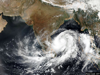 Cyclone Asani approaches east coast weakens gradually | Cyclone Asani Update: धीरे-धीरे कमजोर पड़ रहा चक्रवाती तूफान 'असानी', पूर्वी तट के पास पहुंचा