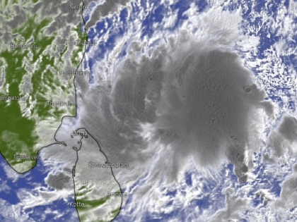 Cyclone Nivar update landfall wednesday late evening heavy rainfall in chennai wind speed may reach 145kmph | Cyclone Nivar: चक्रवाती तूफान निवार आज देर शाम टकराएगा तट से, तमिलनाडु में बारिश, 145 किमी प्रतिघंटा की रफ्तार से चलेंगी हवाएं