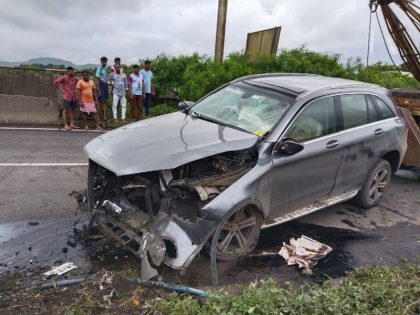 Cyrus Mistry Death witness tells whole story how car accident happened | Cyrus Mistry Death: मुंबई की प्रसिद्ध स्त्रीरोग विशेषज्ञ चला रहीं थीं मर्सिडीज कार, चश्मदीद ने बताया कैसे हुआ एक्सीडेंट