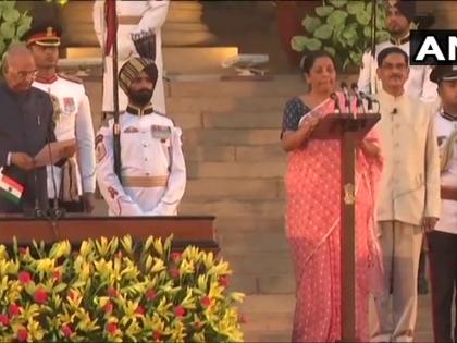 narendra modi cabinet 2019 Nirmala Sitharaman take oath as Union Ministers | शालीनता, विद्वत्ता और पराक्रम का अद्भुत संगम हैं निर्मला सीतारमण