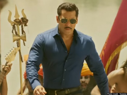 Salman Khan breaks silence on the controversy of Dabangg 3 Song 'Hud Hud Dabangg' | ‘हुड़ हुड़ दबंग’ गाने के विवाद पर सलमान खान ने तोड़ी चुप्पी, कहा- कुछ लोग शोहरत पाने के लिए विवाद पैदा कर रहे हैं