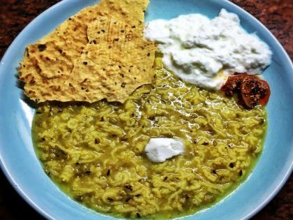 health benefits of eating khichdi and curd in breakfast | नाश्ते में दही-खिचड़ी खायें, मोटापे का होगा नाश, बरसाती रोगों से मिलेगा छुटकारा health benefits of eating khichdi and curd in breakfast | नाश्ते में दही-खिचड़ी खायें, मोटापे का होगा नाश, बरसाती रोगों से मिलेगा छुटकारा