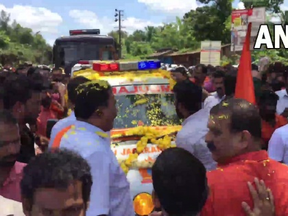 BJP Yuva Morcha worker Praveen Nettaru Body hacked death unidentified people Dakshina Kannada district Karnataka | भारतीय जनता युवा मोर्चा के युवा नेता प्रवीण नेट्टारू की हत्या, दक्षिण कन्नड़ में विहिप ने किया बंद का आह्वान, आखिर क्या है मामला