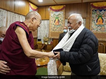 Dalai Lama Mohan Bhagwat ji 2 statements age both created huge stir age spectacle but demands something else blog Dr Vijay Darda | उम्र का तमाशा, तकाजा कुछ और है...,2 बयान और दोनों ने ही पैदा की भारी हलचल