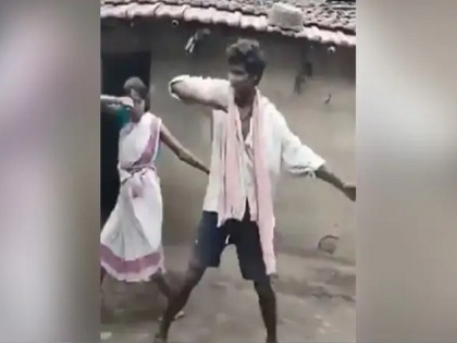 husband wife dance video goes viral on Social Media see twitter reaction | पति-पत्नी के डांस का वीडियो हुआ वायरल, लोगों ने कहा- कोरोना लॉकडाउन में दिल खुश हो गया