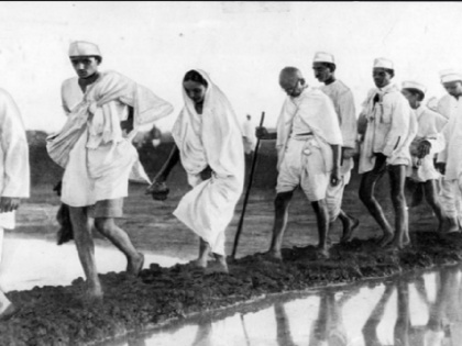 Today History What happened today mahatma Gandhi came to break the salt law today, Know why the history of April 5 is special | आज ही के दिन नमक कानून तोड़ने गांधी जी पहुंचे थे डांडी, जानिए 5 अप्रैल का इतिहास क्यों है खास
