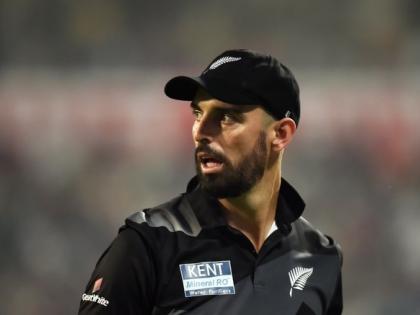 ICC Spirit of Cricket Award 2021 New Zealand batsman Daryl Mitchell wins coveted prize T20 World Cup semi-final against England | ICC Spirit of Cricket Award 2021: न्यूजीलैंड खिलाड़ी ने जीता ‘स्पिरिट ऑफ क्रिकेट’ पुरस्कार, इंग्लैंड के खिलाफ टी20 विश्व कप सेमीफाइनल में दिखाई थी खेल भावना