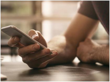 hyderabad : man logged in to his wife facebook account uploads private photos | पति ने फेसबुक अकाउंट पर शेयर की पत्नी की अश्लील फोटो और वीडियो, जानें किस वजह से की ऐसी हरकत