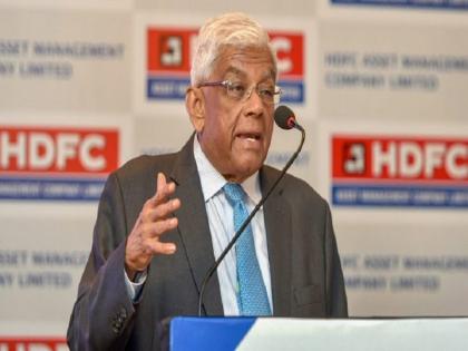 HDFC Chairman Deepak Parekh Announces Retirement Ahead Of Merger With HDFC Bank | एचडीएफसी बैंक के साथ विलय से पहले कंपनी के चेयरमैन दीपक पारेख ने रिटायरमेंट का किया ऐलान