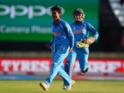 India Vs South Africa, Women's 1st T20I Deepti Sharma Shines With Exceptional Spell In IND's Win Vs SA | IND W vs SA W: भारत ने दक्षिण अफ्रीका को 11 रन से हराया, हरमनप्रीत और दीप्ति ने दिखाया जबरदस्त प्रदर्शन