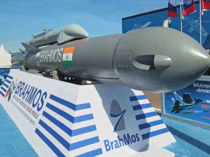 India defence exports at record Rs 13,000cr 70 percent from private sector Rajnath Singh will honor | भारत ने 2021-22 में रिकॉर्ड 13 हजार करोड़ रुपये का रक्षा निर्यात किया, 70 प्रतिशत निजी क्षेत्रों का रहा योगदान, रक्षा मंत्री राजनाथ सिंह करेंगे सम्मानित