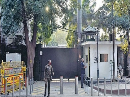 Arvind Kejriwal Arrest Controversy: AAP mobilized to surround PM's residence, Delhi Police bluntly said, "Not allowed, if any disturbance occurs, we will deal strictly" | Arvind Kejriwal Arrest Controversy: 'आप' पीएम आवास को घेरने के लिए हुई लामबंद, दिल्ली पुलिस ने धारा 144 लगाते हुए कहा "अनुमति नहीं है, गड़बड़ी हुई तो सख्ती से निपटेंगे"