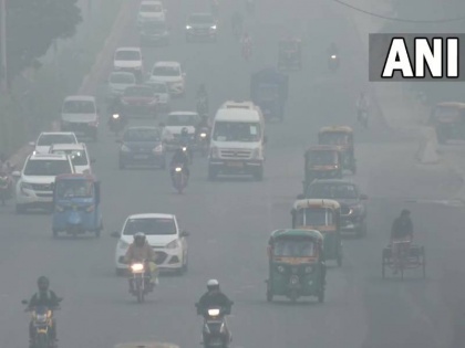 Delhi AQI at 354 as air quality continues to dip Noida remains in severe category | दिल्ली का AQI 354 पर, वायु गुणवत्ता में गिरावट जारी, नोएडा 'गंभीर' श्रेणी में, देखें तस्वीरें
