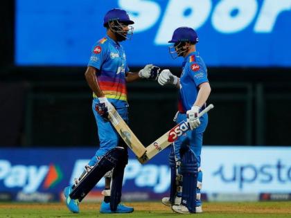 IPL 2022 Delhi Capitals won 4 wkts Rovman Powell 16 balls 33 runs 3 sixes kuldeep yadav 4 wickets | IPL 2022: कुलदीप, वार्नर, पॉवेल और अक्षर ने दिल्ली कैपिटल्स को दिलाई जीत, कोलकाता नाइट राइडर्स को 4 विकेट से हराया