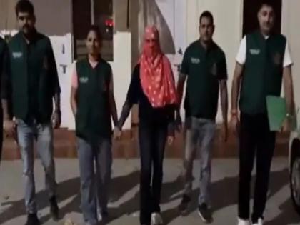 Who is Annu Dhankhar arrested near India-Nepal border,19-year-old accused of gangster Himanshu Bhau arrested Delhi Crime | Delhi Crime: कौन है अन्नू धनखड़?, भारत-नेपाल सीमा के पास से अरेस्ट, गैंगस्टर हिमांशु भाऊ की 19 वर्षीय आरोपी पर शिकंजा Who is Annu Dhankhar arrested near India-Nepal border,19-year-old accused of gangster Himanshu Bhau arrested Delhi Crime | Delhi Crime: कौन है अन्नू धनखड़?, भारत-नेपाल सीमा के पास से अरेस्ट, गैंगस्टर हिमांशु भाऊ की 19 वर्षीय आरोपी पर शिकंजा