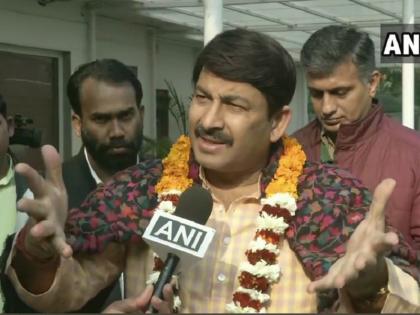 Delhi Election 2020: Manoj Tiwari told Arvind Kejriwal 'fake devotee', said- 'Did he go to worship or go to defile Hanuman ji?' | Delhi Election 2020: मनोज तिवारी ने अरविंद केजरीवाल को बताया 'नकली भक्त', कहा- 'पूजा करने गए थे या हनुमान जी को अशुद्ध करने?'