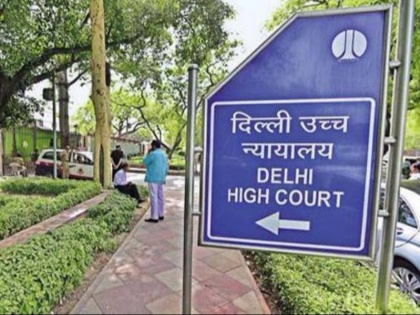 Delhi police vs lawyers Petition filed against police officers who staged demonstrations in Delhi High Court | दिल्ली हाई कोर्ट में प्रदर्शन करने और धरने पर बैठने वाले पुलिस के अधिकारियों के खिलाफ याचिका दाखिल, कल सुनवाई