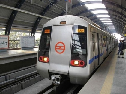 Delhi Metro Red Line and Blue Line Extension: PM Modi Flags Off Of City Centre-Noida electronic and Dilshad Garden-Ghaziabad metro | मोदी ने गाजियाबाद में रेड लाइन, नोएडा में ब्लू लाइन मेट्रो विस्तार को दिखाई हरी झंडी, जानें रूट, किराया