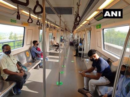 Delhi Metro will run from 5 am on Independence Day 2023 parking will remain closed at stations from August 14 | Independence Day 2023: स्वतंत्रता दिवस पर सुबह 5 बजे से चलेगी दिल्ली मेट्रो, 14 अगस्त से स्टेशनों पर पार्किंग रहेंगे बंद Delhi Metro will run from 5 am on Independence Day 2023 parking will remain closed at stations from August 14 | Independence Day 2023: स्वतंत्रता दिवस पर सुबह 5 बजे से चलेगी दिल्ली मेट्रो, 14 अगस्त से स्टेशनों पर पार्किंग रहेंगे बंद