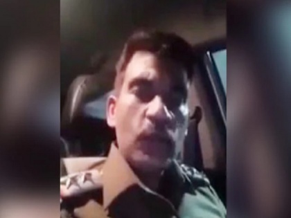 delhi police ex cop arrested for threatening to shoot anti caa protesters video goes viral | 'गृह मंत्रालय का आदेश सीधे मारो गोली', दिल्ली पुलिस की वर्दी पहने धमकी देने वाला शख्स गिरफ्तार, जाने वायरल वीडियो का सच