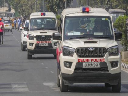 Delhi Police News salam Ransom Rs 50 lakh parents 100 km 20 cars chase three hours kidnapped brother sister rescued people saluting on social media | Delhi Police News: सलाम पुलिस!, माता-पिता से 50 लाख रुपये की फिरौती, 20 गाड़ी, 100 किमी, 3 घंटे तक पीछा, अपह्रत भाई-बहन को बचाया, लोग कर रहे सैल्लूट Delhi Police News salam Ransom Rs 50 lakh parents 100 km 20 cars chase three hours kidnapped brother sister rescued people saluting on social media | Delhi Police News: सलाम पुलिस!, माता-पिता से 50 लाख रुपये की फिरौती, 20 गाड़ी, 100 किमी, 3 घंटे तक पीछा, अपह्रत भाई-बहन को बचाया, लोग कर रहे सैल्लूट