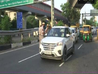 Independence Day: Tight security in Delhi, 5,000 security personnel deployed around Red Fort | स्वतंत्रता दिवस पर दिल्ली में कड़ी सुरक्षा व्यवस्था, लाल किले के इर्दगिर्द 5000 सुरक्षाकर्मी तैनात Independence Day: Tight security in Delhi, 5,000 security personnel deployed around Red Fort | स्वतंत्रता दिवस पर दिल्ली में कड़ी सुरक्षा व्यवस्था, लाल किले के इर्दगिर्द 5000 सुरक्षाकर्मी तैनात