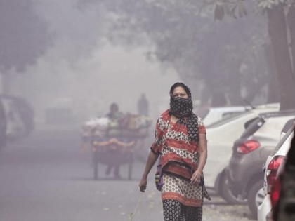 Air Quality Index reached up to danger level in Delhi | दिल्ली की वायु गुणवत्ता पहुंची खतरनाक स्तर पर, अगले दो दिनों में और खराब हो सकते हैं हालात