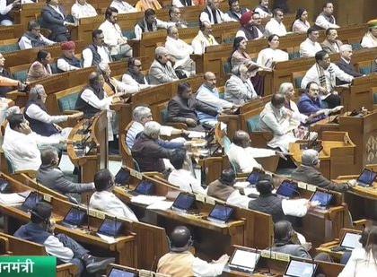 watch Vande Mataram celebrated its 100th anniversary was tcountry shackled Emergency PM Modi said The Constitution was strangled see video | जब वंदे मातरम् के 100 वर्ष हुए, तब देश आपातकाल की जंजीरों में जकड़ा हुआ था?, पीएम मोदी ने कहा-संविधान का गला घोंट दिया गया था, वीडियो watch Vande Mataram celebrated its 100th anniversary was tcountry shackled Emergency PM Modi said The Constitution was strangled see video | जब वंदे मातरम् के 100 वर्ष हुए, तब देश आपातकाल की जंजीरों में जकड़ा हुआ था?, पीएम मोदी ने कहा-संविधान का गला घोंट दिया गया था, वीडियो