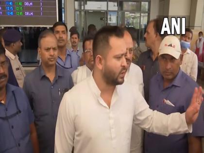 Deputy Chief Minister Bihar Tejashwi Yadav told Atiq-Ashraf murder case scripted said - no sympathy but method not right | अतीक-अशरफ हत्याकांडः बिहार के उपमुख्यमंत्री तेजस्वी यादव ने हत्या को बताया 'स्क्रिप्टेड', कहा-कोई सहानुभूति नहीं लेकिन तरीका गलत, देखें वीडियो Deputy Chief Minister Bihar Tejashwi Yadav told Atiq-Ashraf murder case scripted said - no sympathy but method not right | अतीक-अशरफ हत्याकांडः बिहार के उपमुख्यमंत्री तेजस्वी यादव ने हत्या को बताया 'स्क्रिप्टेड', कहा-कोई सहानुभूति नहीं लेकिन तरीका गलत, देखें वीडियो