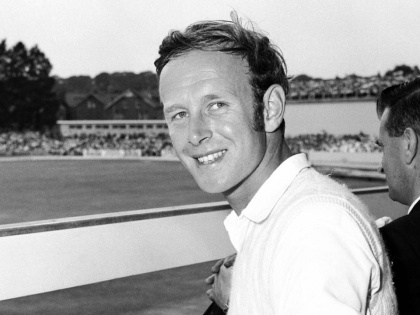 who was Derek Underwood England and Kent's legendary spinner dies aged 78 Took 297 wickets in 86 Tests highest number wickets took 2523 wickets first-class career | Derek Underwood: 86 टेस्ट में 297 विकेट, अपनी गेंदबाजी से ‘लिटिल मास्टर’ को खूब किया परेशान, प्रथम श्रेणी करियर में 2465 विकेट