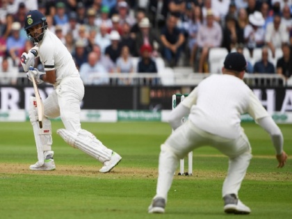 india vs england shikhar dhawan lokesh rahul first wicket partnership of 60 runs and records | Ind Vs Eng: धवन-राहुल ने पहले विकेट के लिए जोड़े 60 रन, बना दिये ये अजीबोगरीब रिकॉर्ड भी