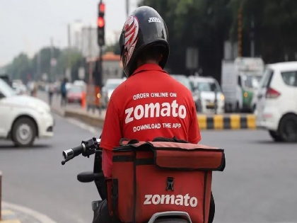 Zomato took out bumper job, 800 employees will be recruited | जोमैटो ने छंटनी के दौर के बीच निकाली बंपर नौकरी, 800 कर्मचारियों की होगी भर्ती