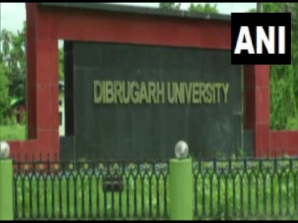 Dibrugarh University Assam Student Jumps Off 2nd Floor Allegedly To Escape Ragging, 5 Arrested | डिब्रूगढ़ विश्वविद्यालय: रैंगिंग से तंग आकर छात्र हॉस्टल की दूसरी मंजिल से कूदा, हालत गंभीर, 5 गिरफ्तार