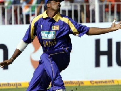 ICC provisionally suspended former Sri Lankan cricketer Dilhara Lokuhettige | आईसीसी ने इस पूर्व श्रीलंकाई क्रिकेटर को किया निलंबित, फिक्सिंग का है आरोप