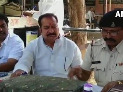 Madhya Pradesh: BJP MLA Dilip Singh Parihar arrested on charges of violation of Model Code of Conduct | लोकसभा चुनावः आचार संहिता के उल्लंघन पर बीजेपी विधायक गिरफ्तार