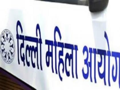 Delhi Women's Commission removed 223 employees appointed by Swati Maliwal, order given by Lieutenant Governor VK Saxena | दिल्ली महिला आयोग ने स्वाति मालीवाल द्वारा नियुक्त 223 कर्मचारियों को हटाया, उपराज्यपाल वीके सक्सेना ने दिया था आदेश