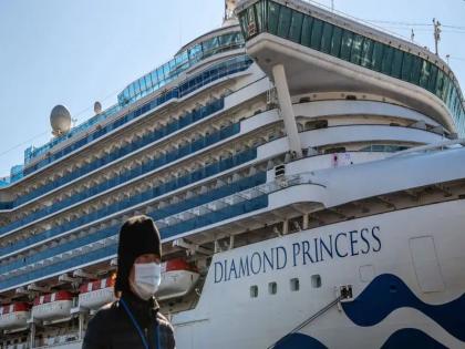 coronavirus live update: Diamond Princess Cruise Ship news, Coronavirus Cases On Japan Cruise | जापान में समुद्र तट पर 2 हफ्ते से खड़े जहाज में रोजाना 30 लोगों में फैल रहा है कोरोना वायरस, 3711 में से 454 संक्रमित