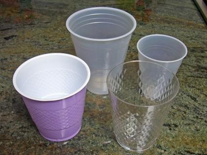Disposable Cup usage may cause you cancer health tips in hindi | डिस्पोजेबल कप के इस्तेमाल से बनाएं दूरी...यूज से हो सकता है आपको कैंसर! जानें Disposable Cup के नुकसान और इसके सही विकल्प