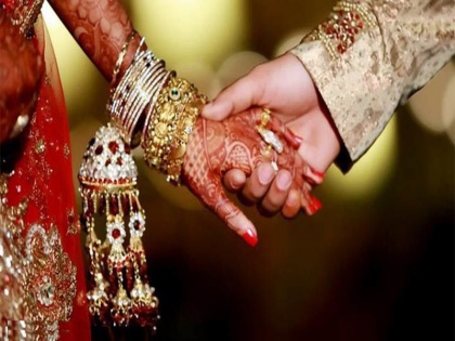 Gwalior Man accused wife for cheating moves Supreme Court, says she has external male genitalia | 'पत्नी का प्राइवेट पार्ट पुरुषों वाला!', शख्स ने सुप्रीम कोर्ट में डाली अर्जी, पत्नी पर लगाया धोखा देने का आरोप
