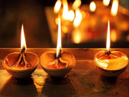 Diwali 2019: tone totke and upay for money on diwali, diwali ke upay and tone totke in hindi | Diwali 2019: दिवाली की रात करें बस ये 5 उपाय, जिंदगी भर नहीं होगी पैसों की तंगी