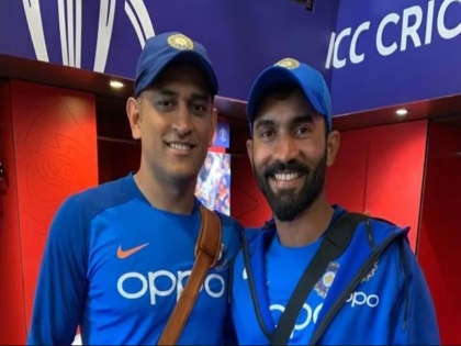T20 World Cup 2024 Rohit Sharma's Honest "MS Dhoni And Dinesh Karthik" Verdict For T20 World Cup Selection | T20 World Cup 2024: टी20 विश्व कप चयन के लिए रोहित शर्मा ने धोनी और दिनेश कार्तिक पर दिया ईमानदारी से जवाब
