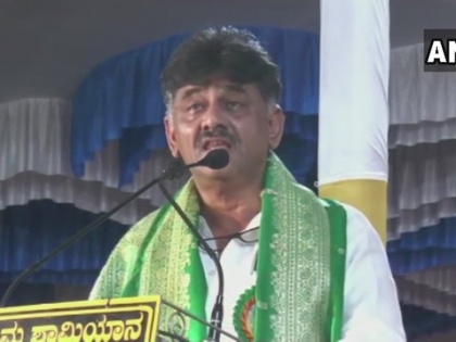 Our govt committed big mistake.Political parties shouldn't interfere in religious matters: karnataka minister DK Shivakumar on Lingayat issue | कर्नाटक: कांग्रेस मंत्री ने मांगी माफी, कहा- लिंगायतों को विभाजित करना बड़ी गलती