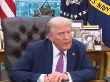 Donald Trump takes U-turn reiterates friendship with India watch video | डोनाल्ड ट्रंप का यू-टर्न, भारत के साथ दोस्ती दोहराई, देखें वीडियो